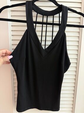 Black V-Neck Racerback Women's Tank Top Size Large